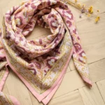 foulard jaya rose, cadeau femme 40 ans, vannes