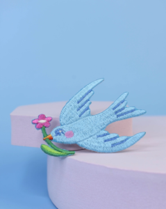 01-patch-hirondelle-malicieuse-de-jolies-choses-concept-store-arradon