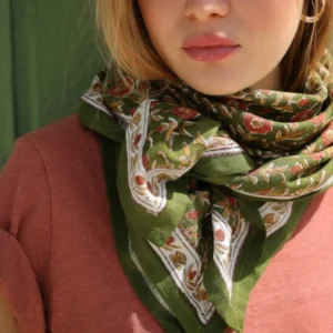 Petit foulard scarlett mousse
