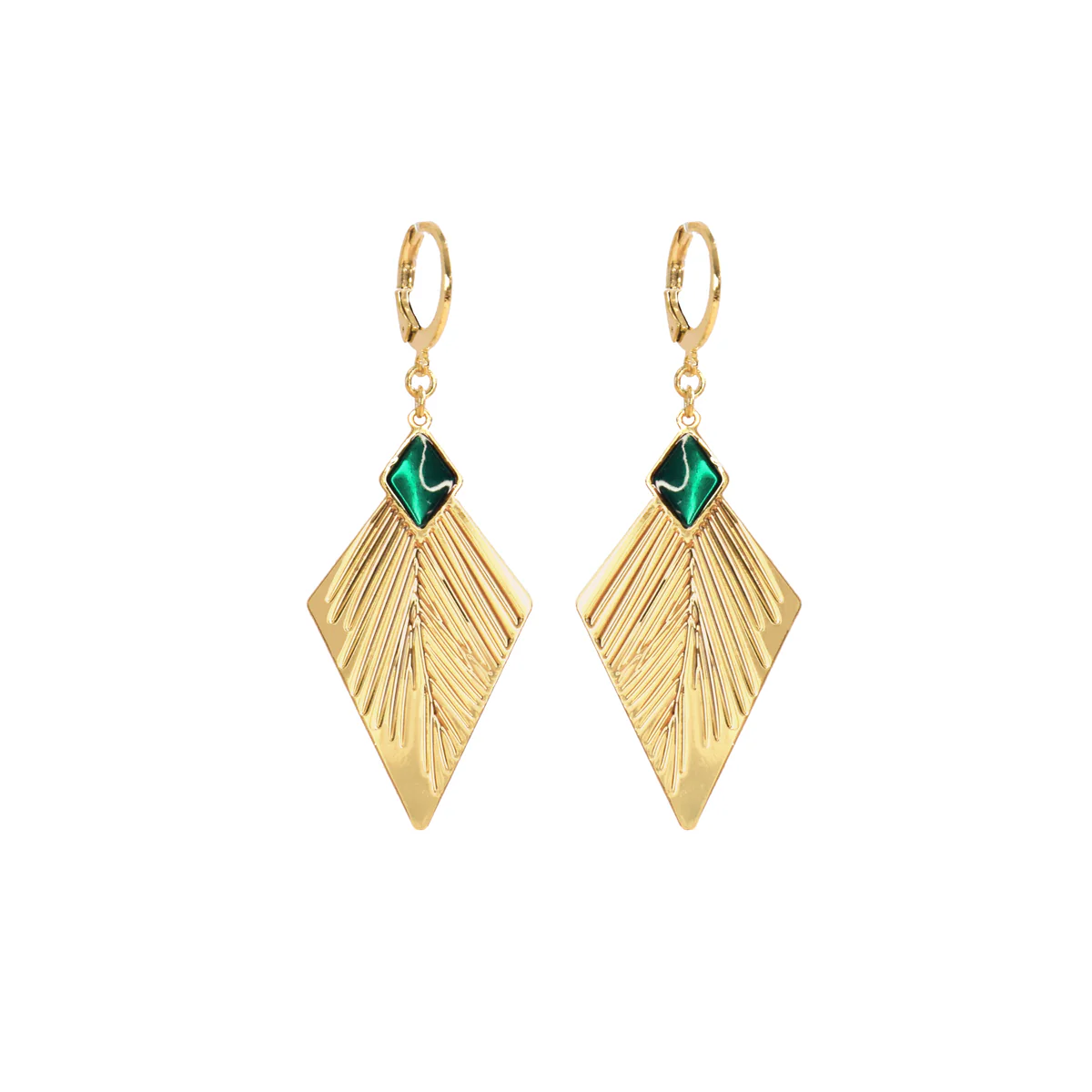 BOUCLES_D_OREILLE_PALMAE_feuille_de_palmier_grave_dore_email_blanc_creatrice_de_bijoux.jpg