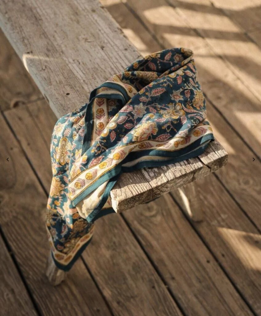 Grand Foulard Manon Bleu Azur