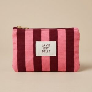 La pochette rayée La Vie Est Belle fuchsia
